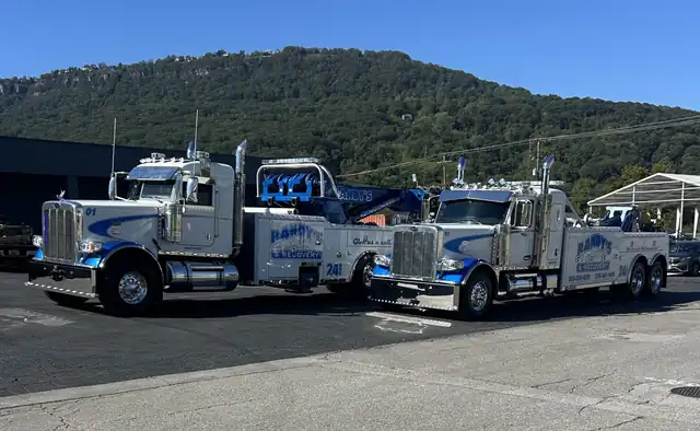 Randy's Towing & Recovery full fleet